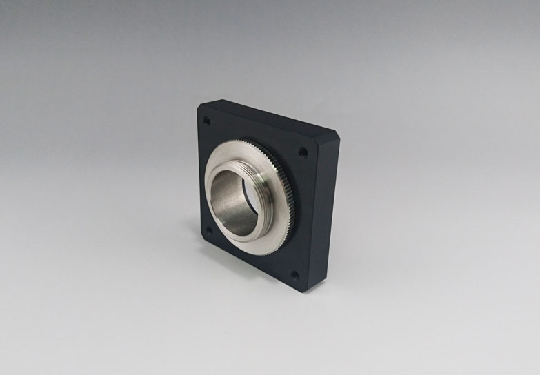 Adapter do montażu wieżyczki liniowej do mikroskopu z gwintem M26 (AOS-M26.0)