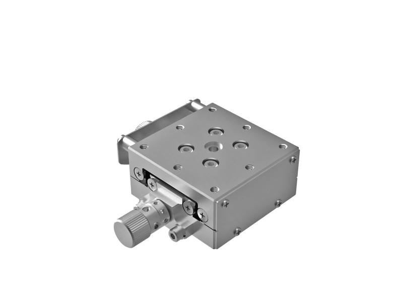 Goniometr 40X40mm z niklowanym wykończeniem, łożyska EXC, 1-osiowy, +/-20°, wysokość osi 20mm, praworęczny, przekładnia ślimakowa, gwint M3 (GOHT-40A20R)