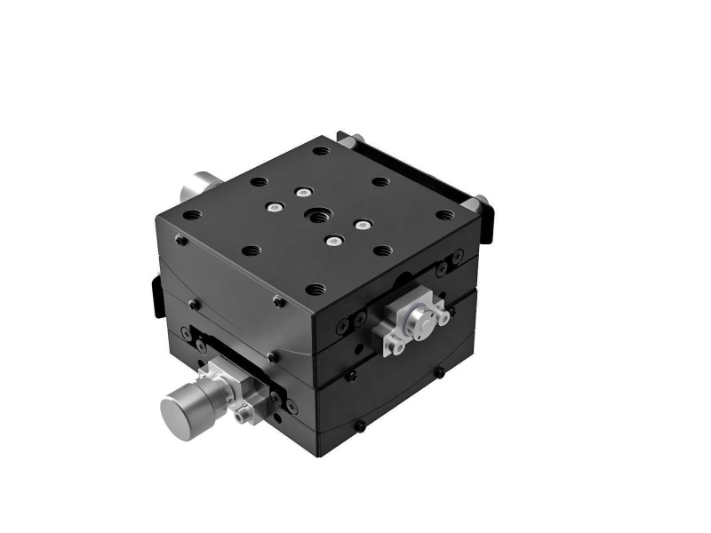 Goniometr 65X65mm, łożyska EXC, 2-osiowy, +/-20 stopni, wysokość osi 50mm, praworęczny, przekładnia ślimakowa, gwint M6 (GOHT-65B50BR-M6)