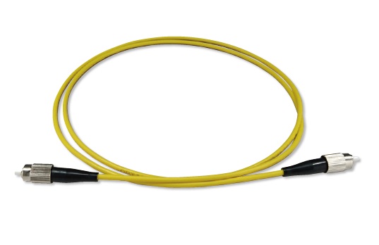 Jednomodowy kabel światłowodowy typu patch (FC/APC) (FIPAC-SM-405-3-FAFA-2M)