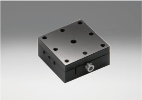Prowadnica jaskółczy ogon 40X40mm, mosiężne, stolik osi X, śruba prowadząca centralna, +/-7mm, gwinty 6-32 (TASB-401UU)