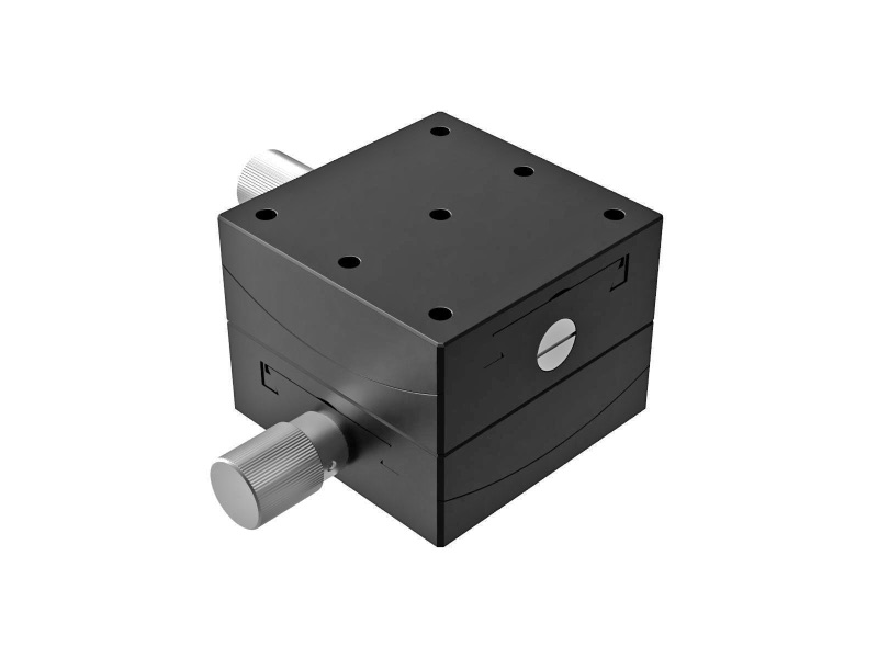 Goniometr 65X65mm, mosiężny wpust, 2-osiowy, +/-20°, wysokość osi 50mm, praworęczny, przekładnia ślimakowa, gwint M6 (GOH-65B50R-M6)