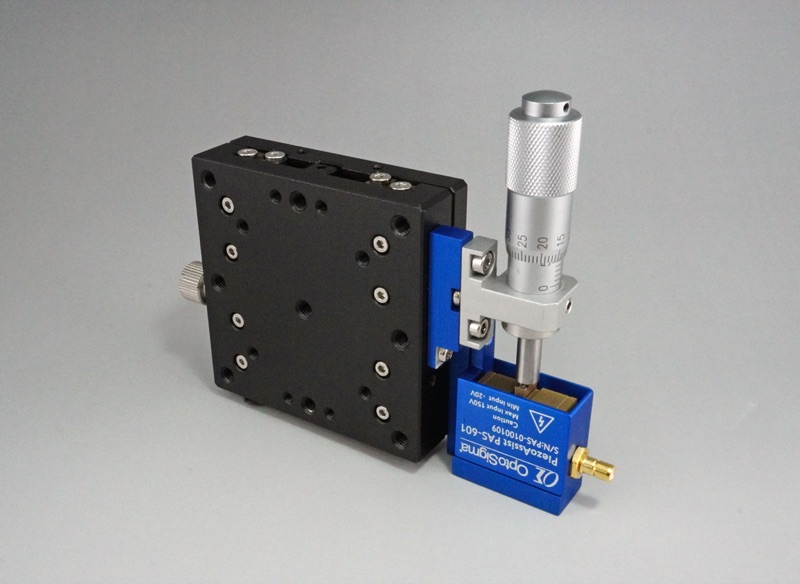 Stolik Z z asystą piezo, 60X60mm, (pionowa platforma/baza), lewoskrętny regulator +/-6.5mm, gwinty M4 (TADC-601SZPA)