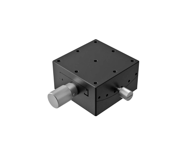 Goniometr 60X60mm, mosiężny wpust, 1-osiowy, +/-20 stopni, wysokość osi 50mm, przekładnia ślimakowa, gwint M4 — zdjęcie produktu, nr katalogowy GOH-60A50