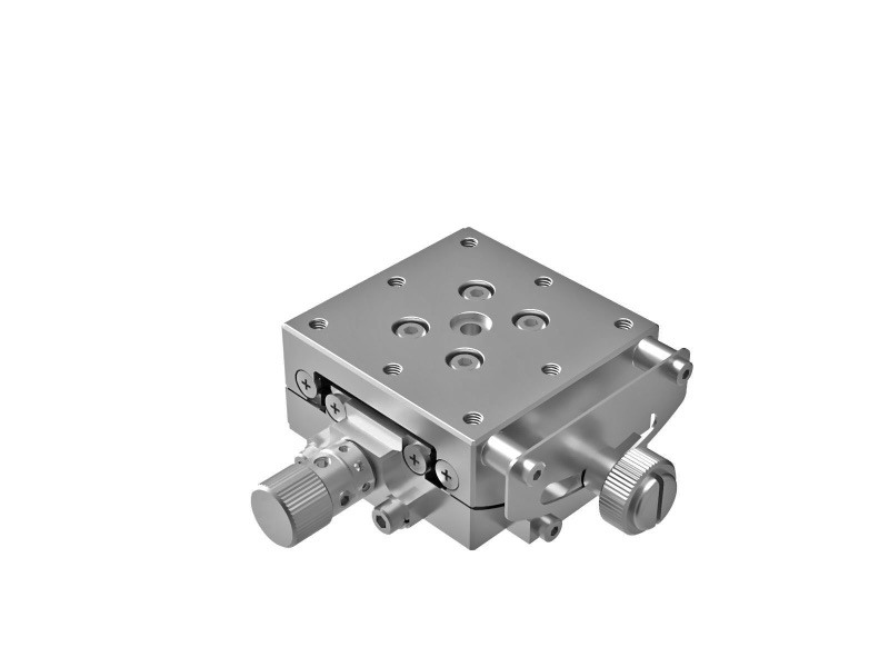Goniometr 40X40mm z niklowanym wykończeniem, łożyska EXC, 1-osiowy, +/-20°, wysokość osi 20mm, przekładnia ślimakowa, gwint M3 — zdjęcie produktu, nr katalogowy GOHT-40A20