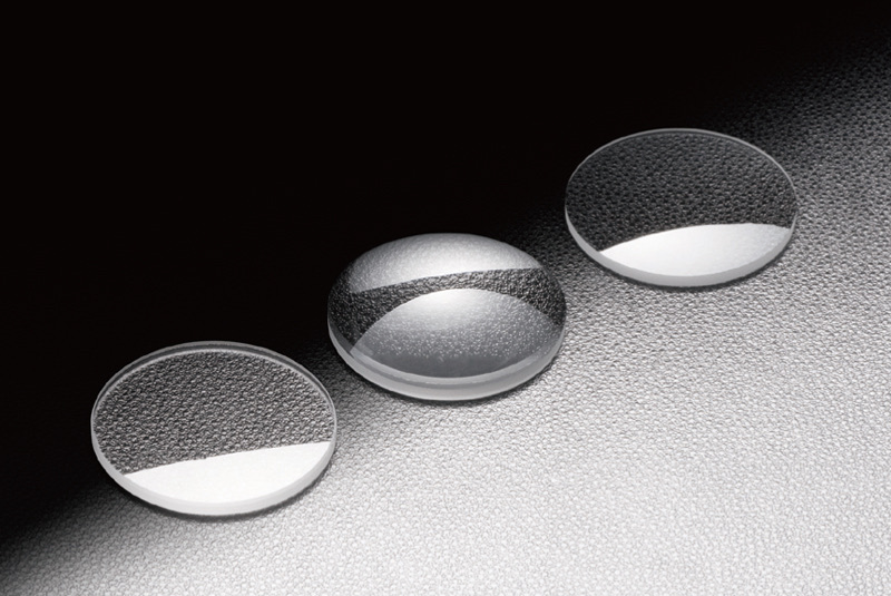 Soczewka płasko-wypukła, syntetyczny krzemionka, średnica 40mm, ogniskowa 200mm — zdjęcie produktu, nr katalogowy SLSQ-40-200P