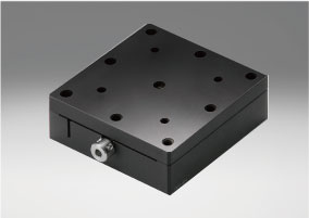 Prowadnica jaskółczy ogon 60X60mm, mosiężne, stolik osi X, śruba prowadząca centralna, +/-10mm, gwinty M4 — zdjęcie produktu, nr katalogowy TASB-601
